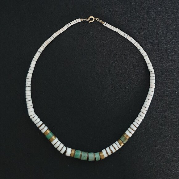 Vintage 1980s Southwestern Heishi-Style Shell & Chrysocolla Necklace - Picture 3 of 12